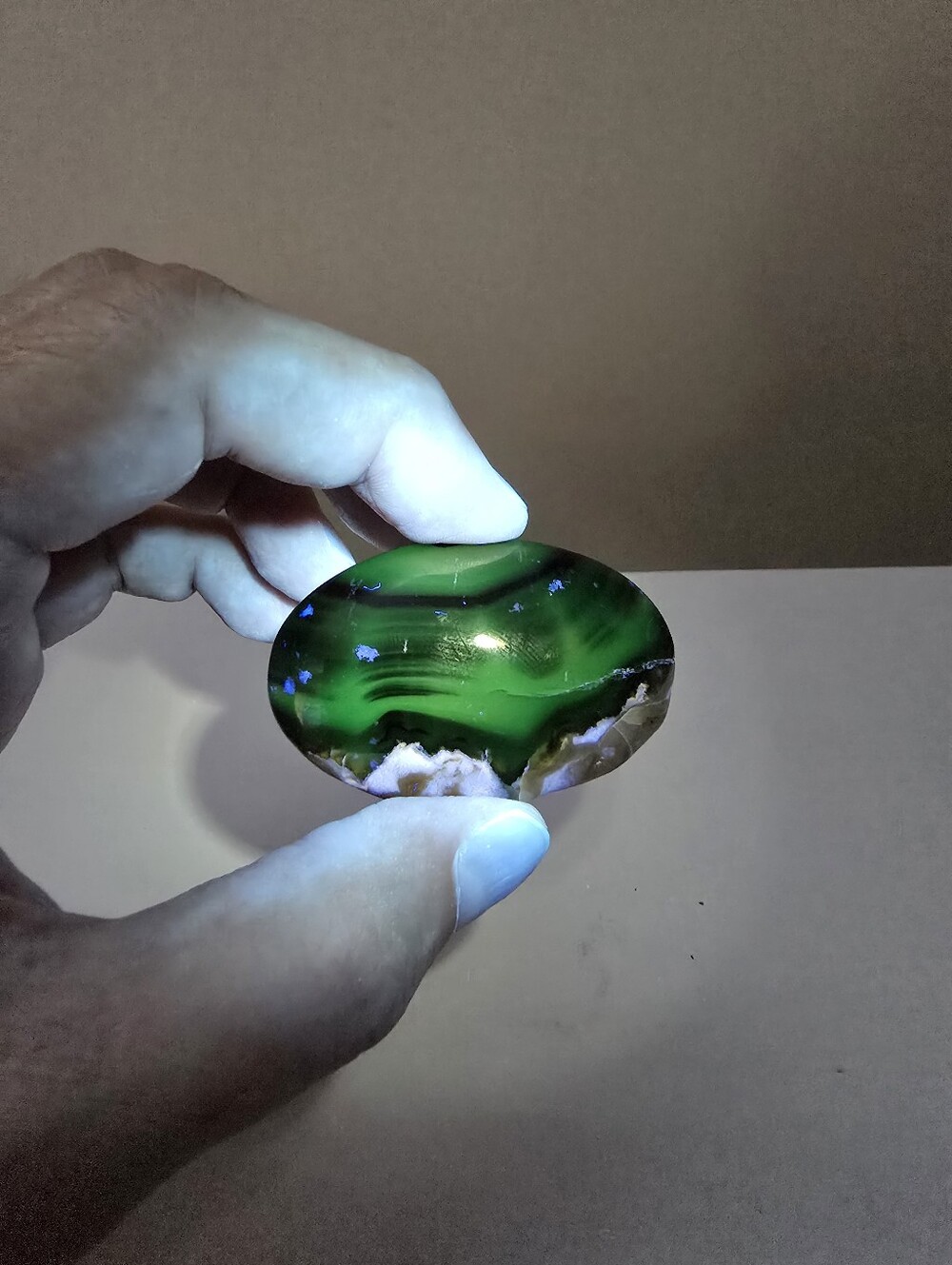 Volcano Agate Crystal Palmstone #E